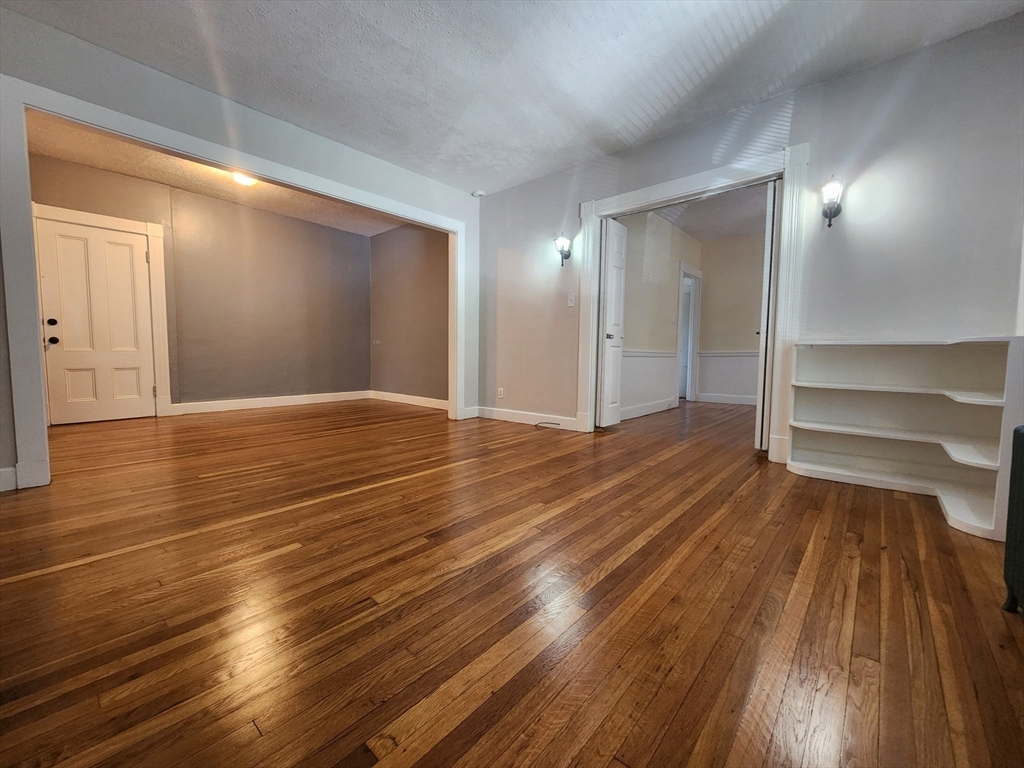 290 Highland Ave # 1
