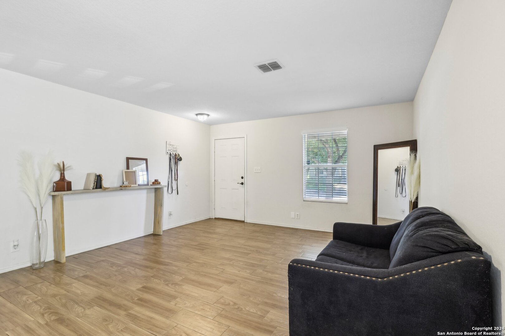 2719 Thunder Gulch