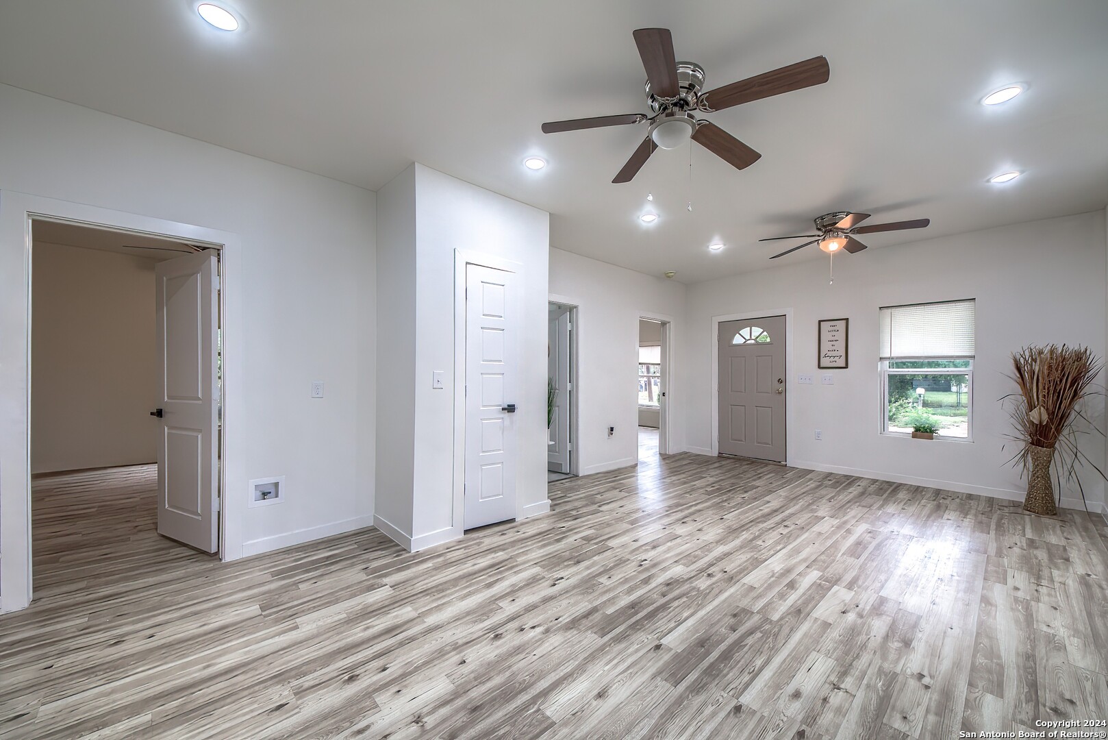 505 BROWN AVE