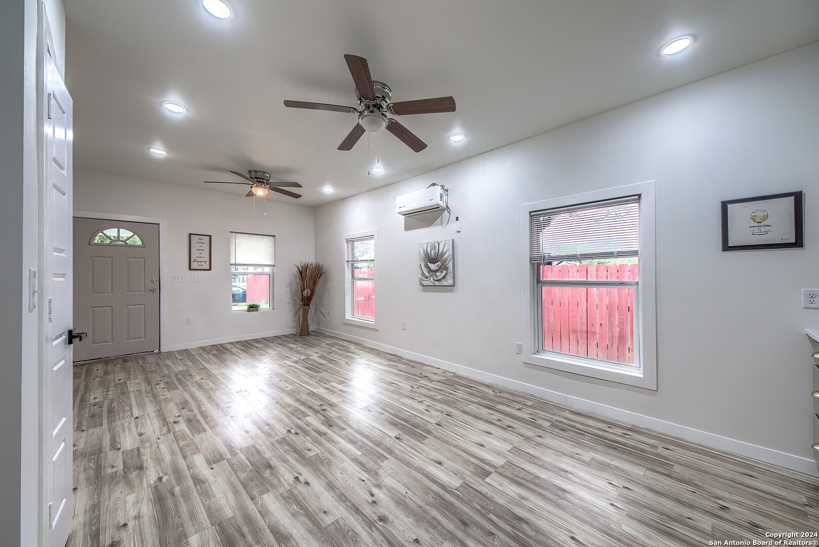 505 BROWN AVE