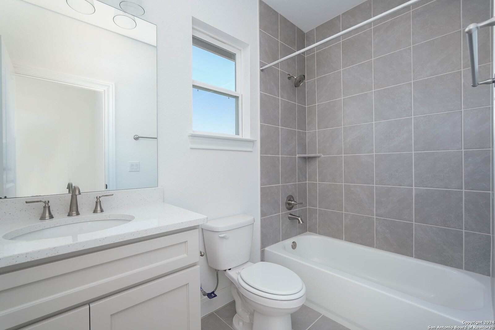 1706 Small Creek
