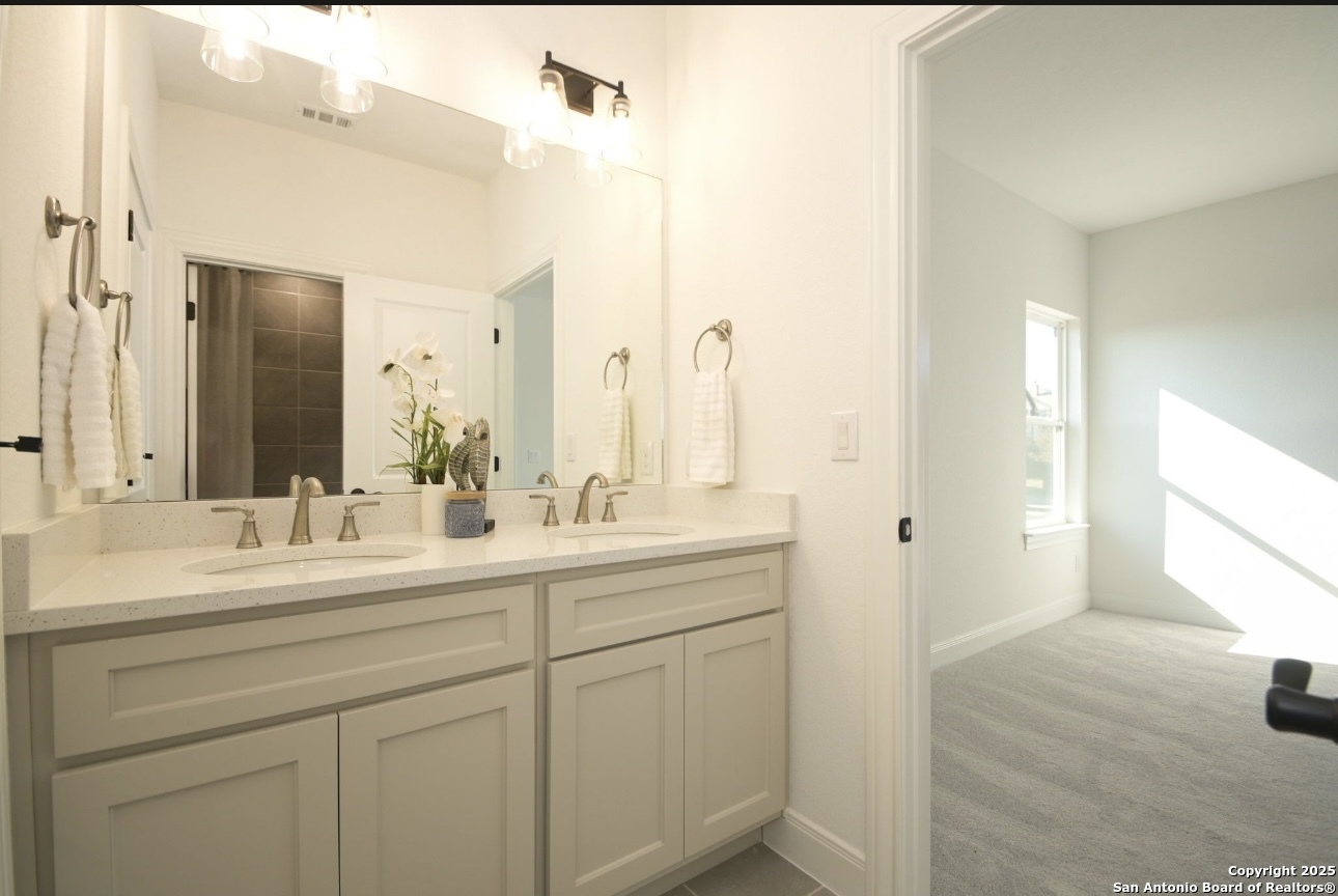 1706 Small Creek