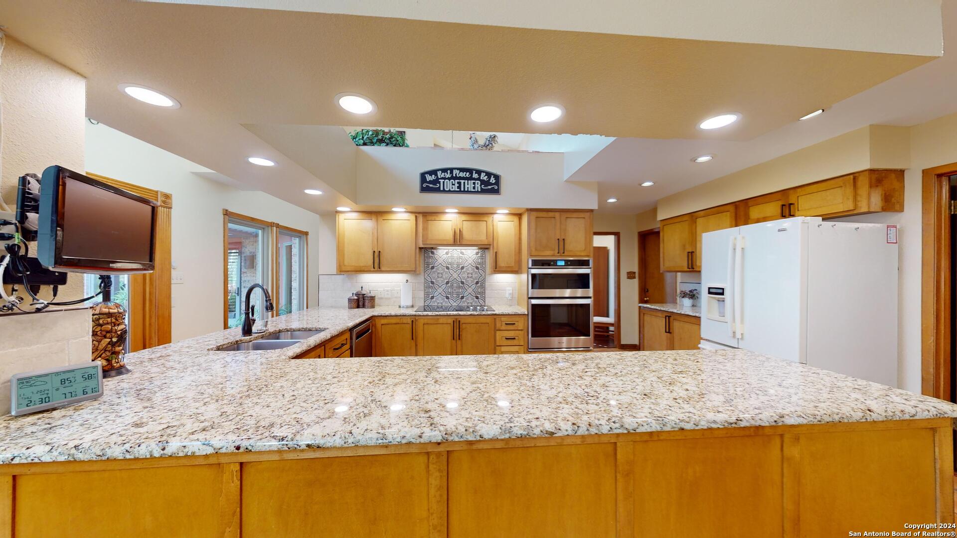 26940 CYNTHIA DR