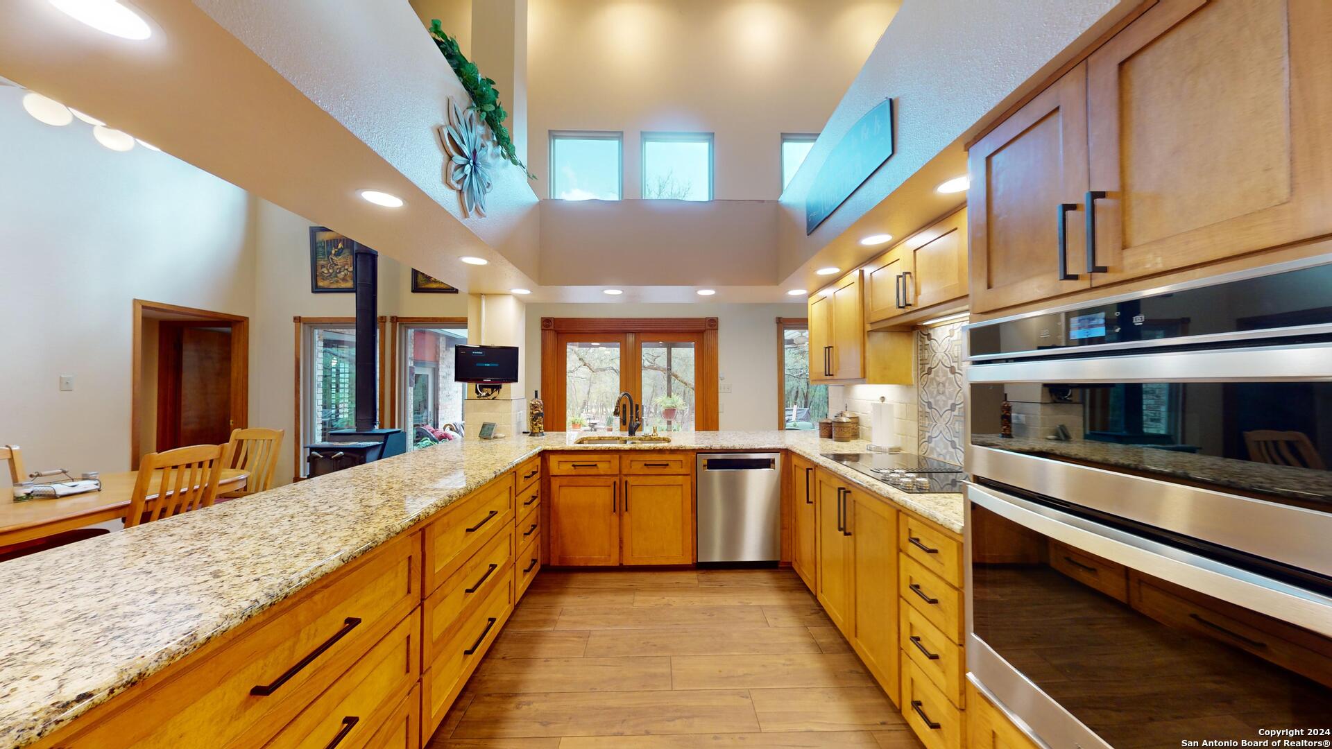 26940 CYNTHIA DR