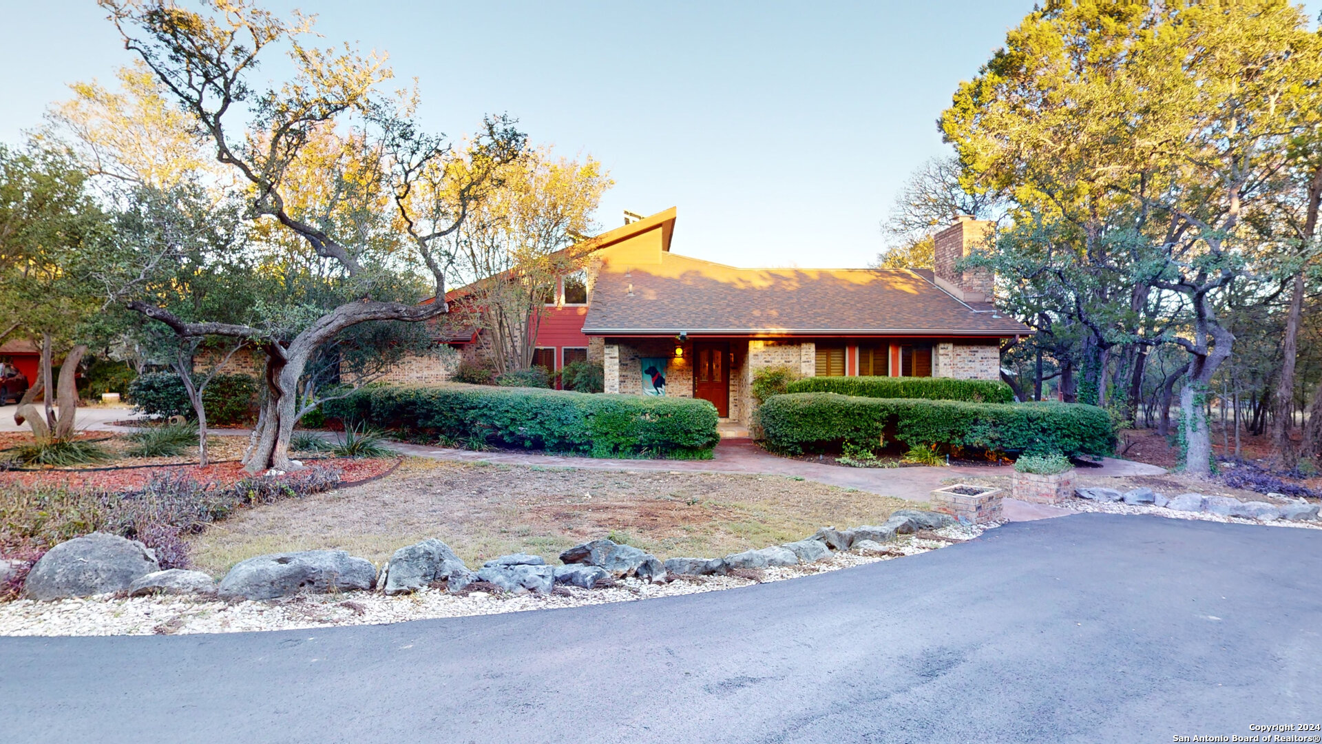 26940 CYNTHIA DR