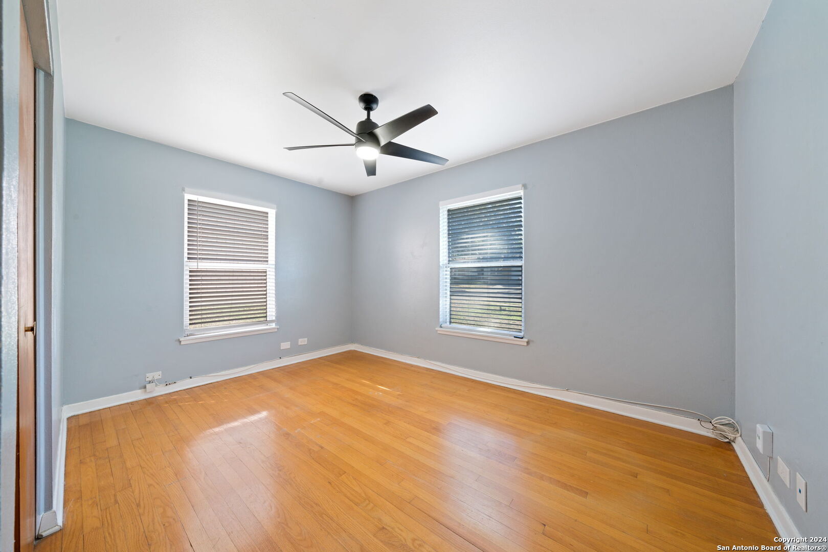 4811 CAMBRAY DR