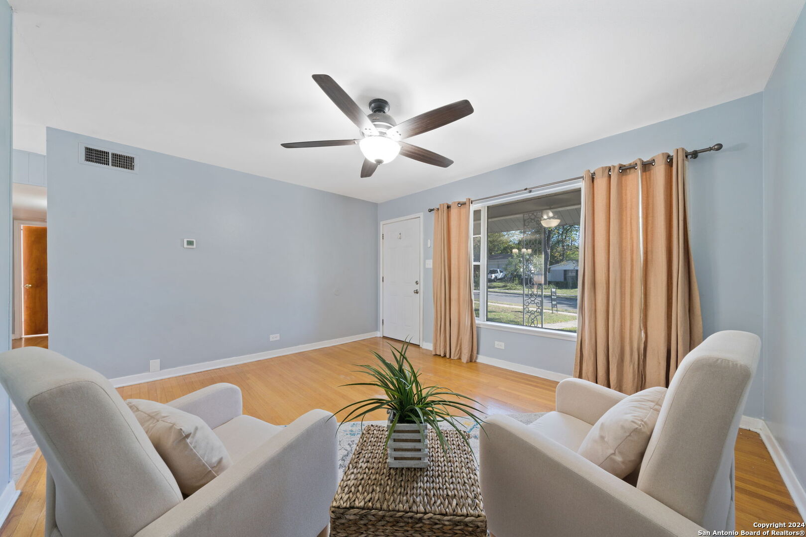 4811 CAMBRAY DR