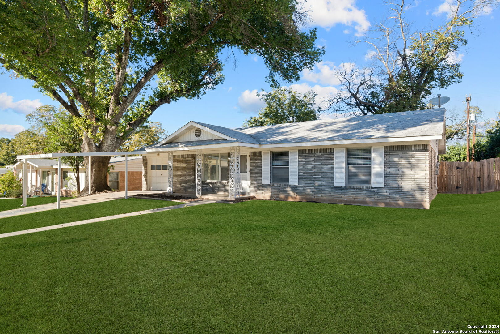 4811 CAMBRAY DR
