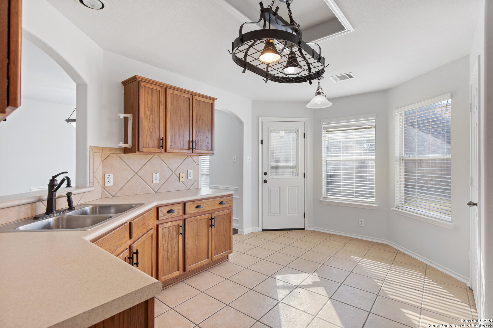 206 willow grove