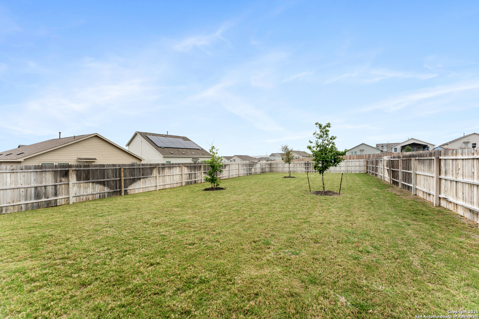 6911 Solar Ridge