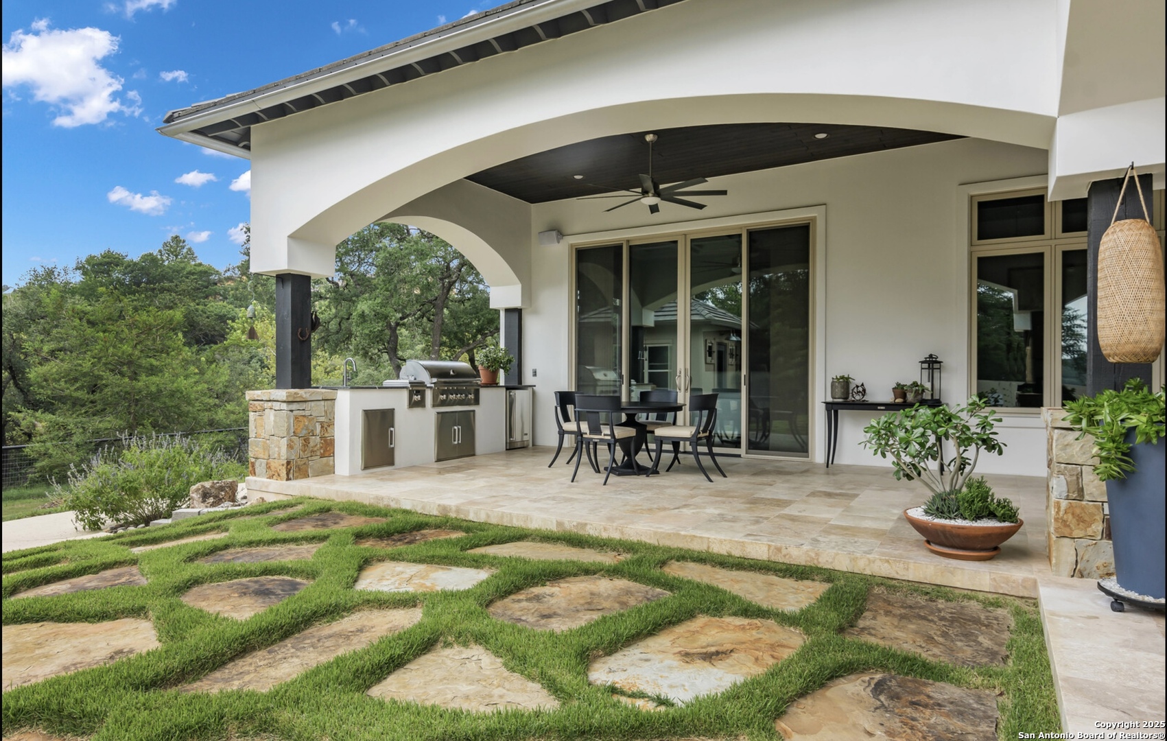 25508 Creekside Cove