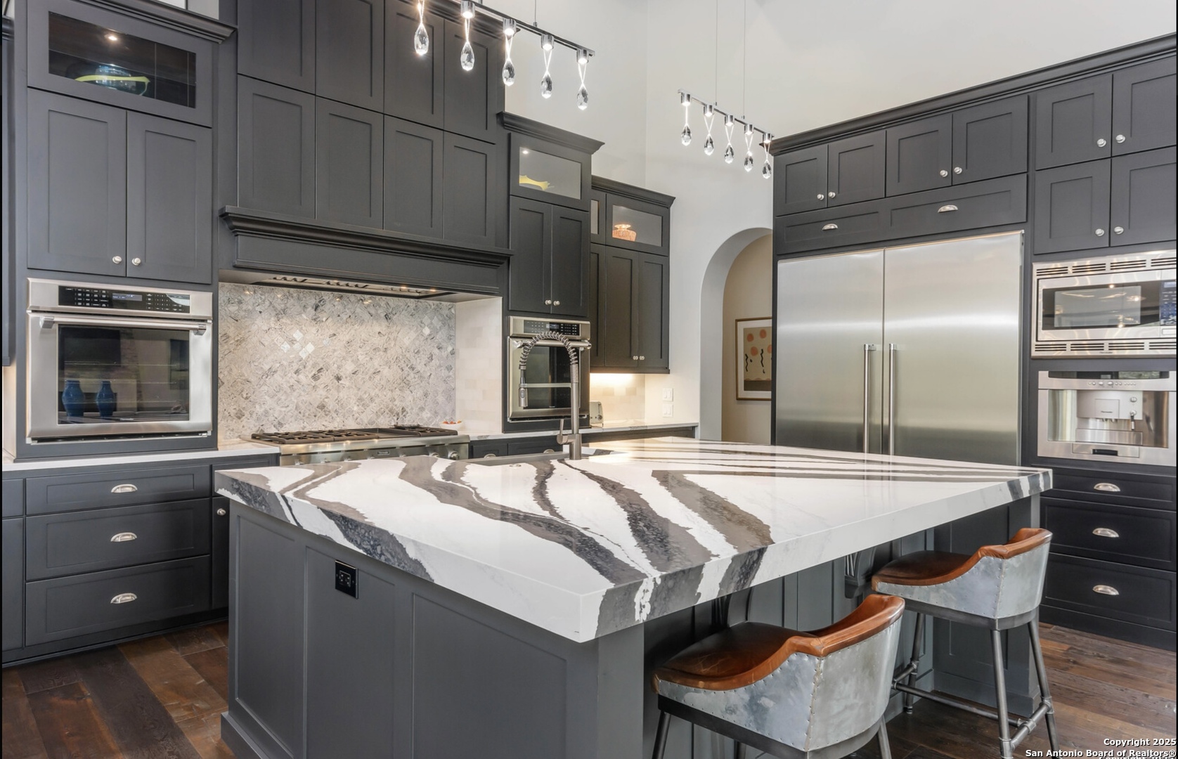 25508 Creekside Cove