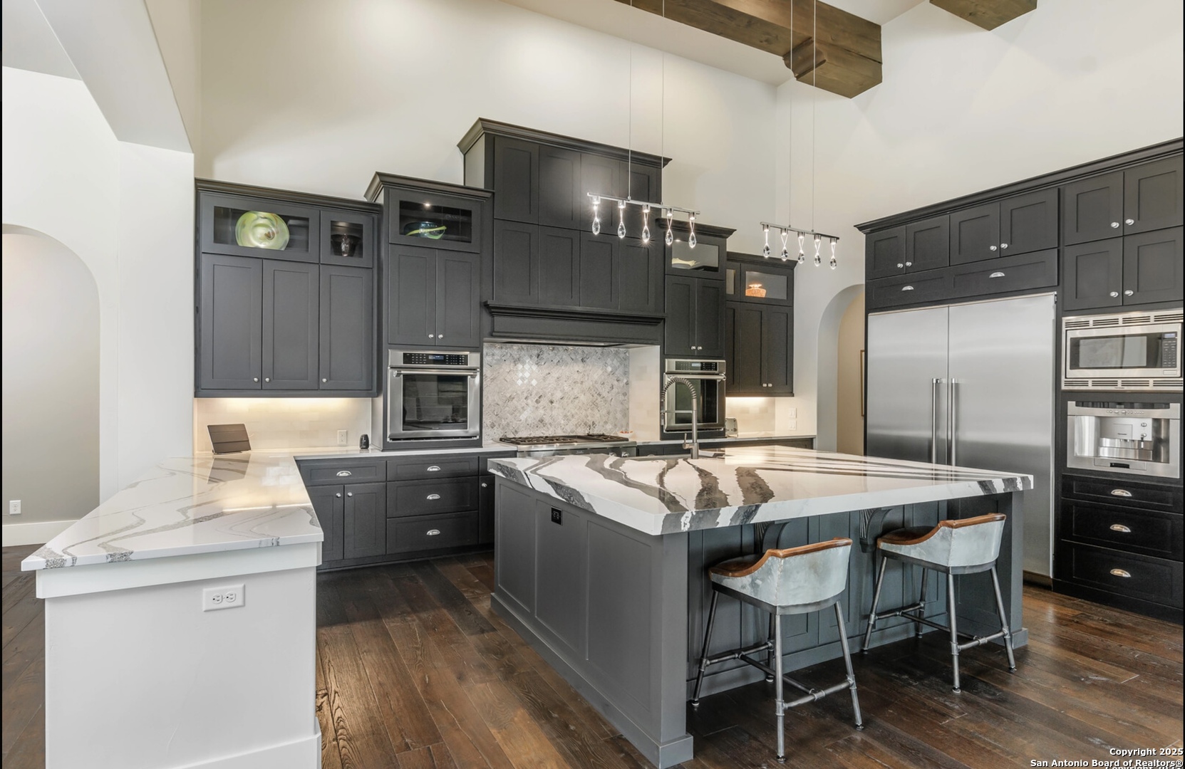 25508 Creekside Cove
