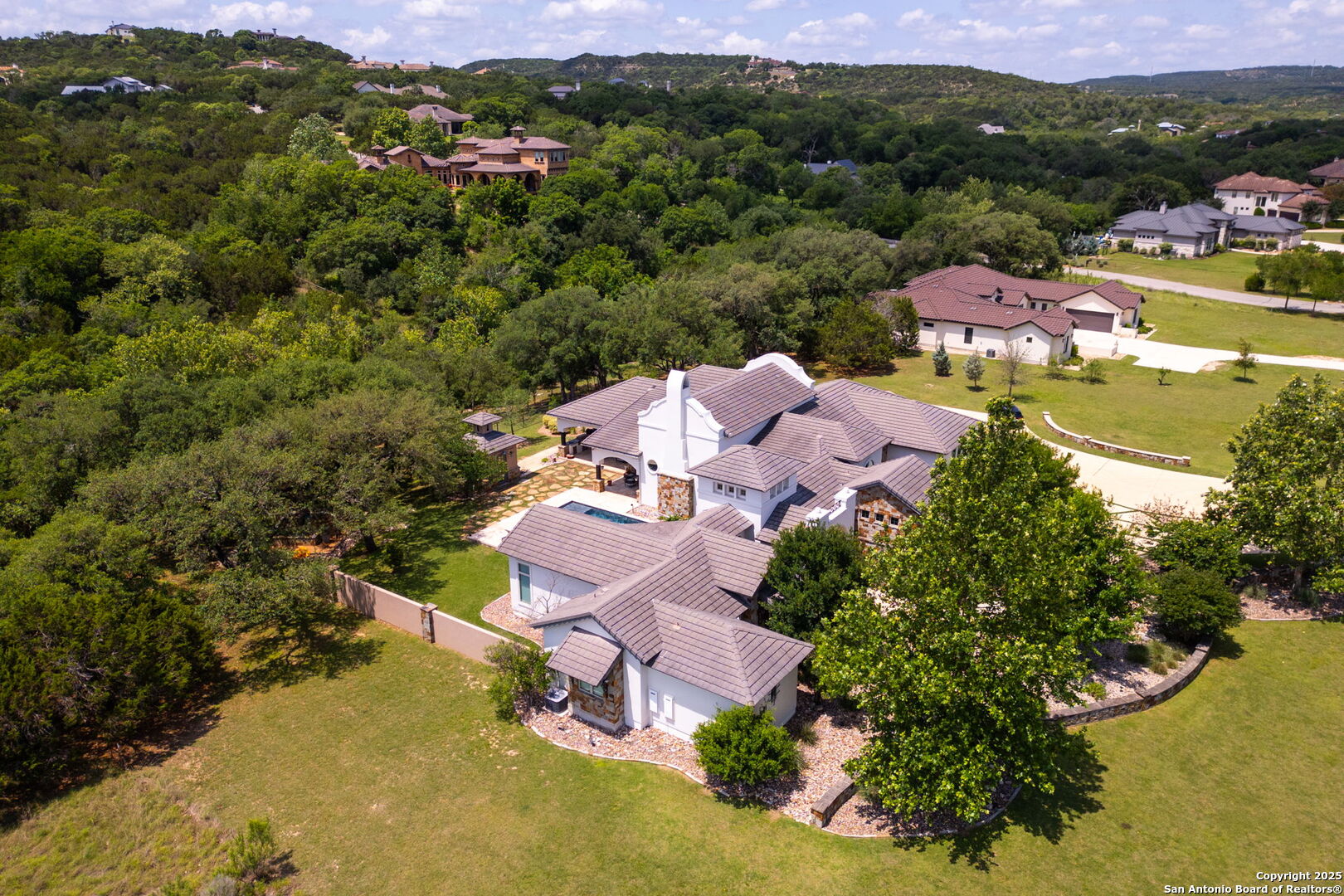 25508 Creekside Cove