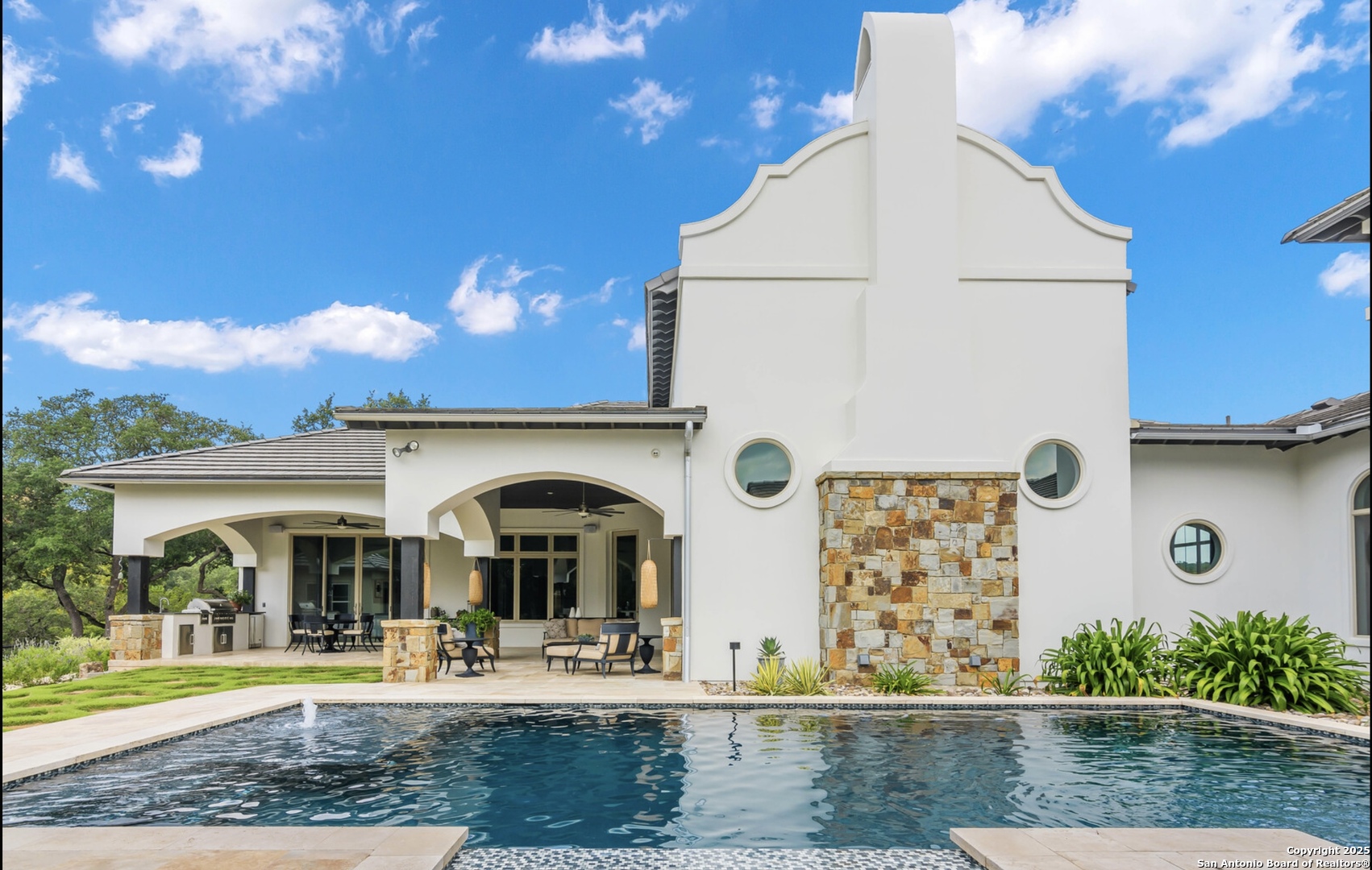25508 Creekside Cove