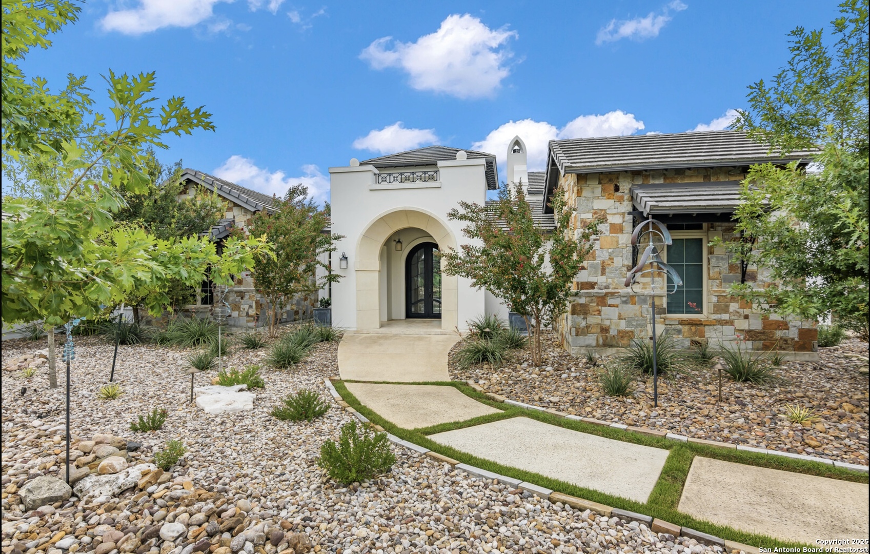 25508 Creekside Cove