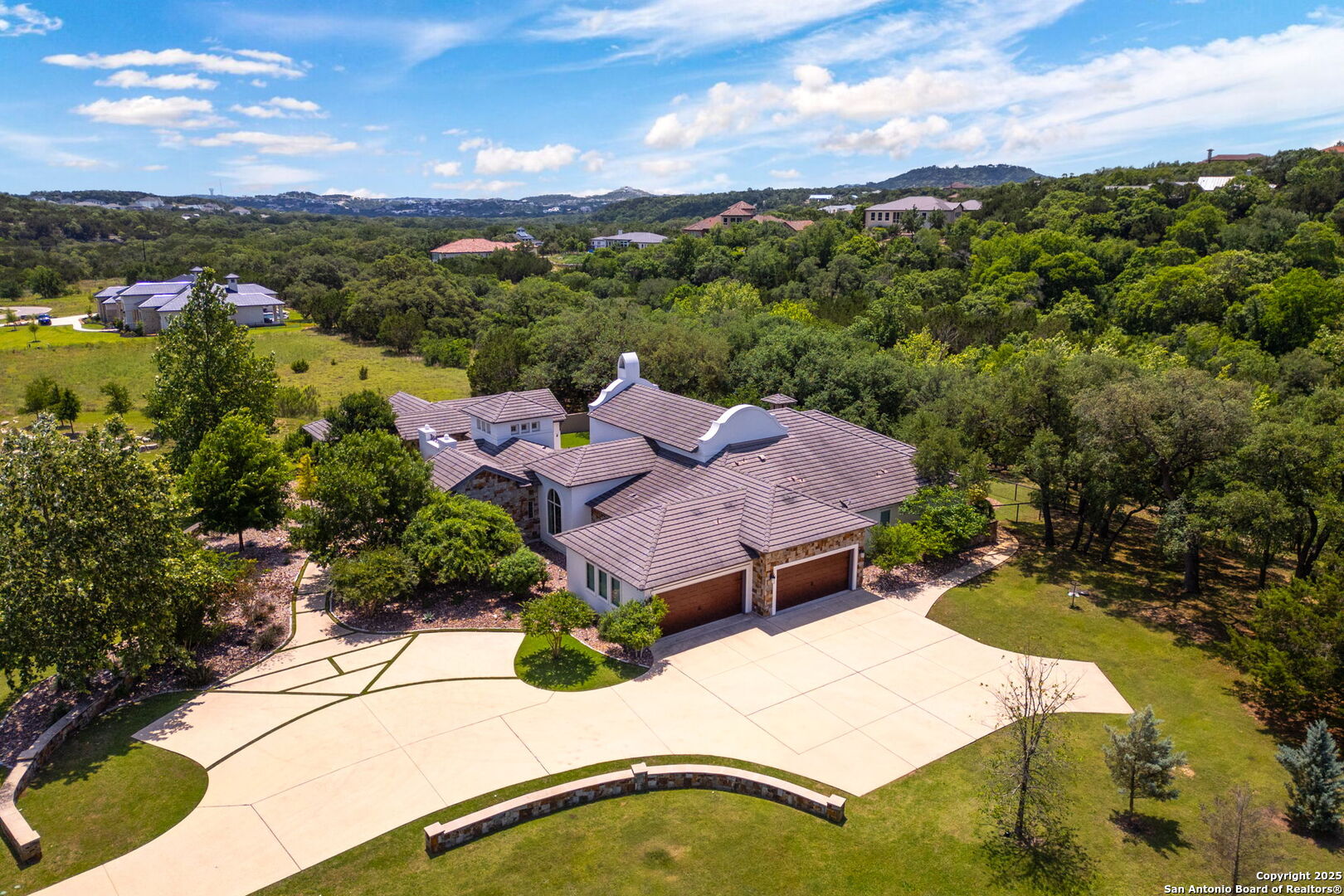 25508 Creekside Cove