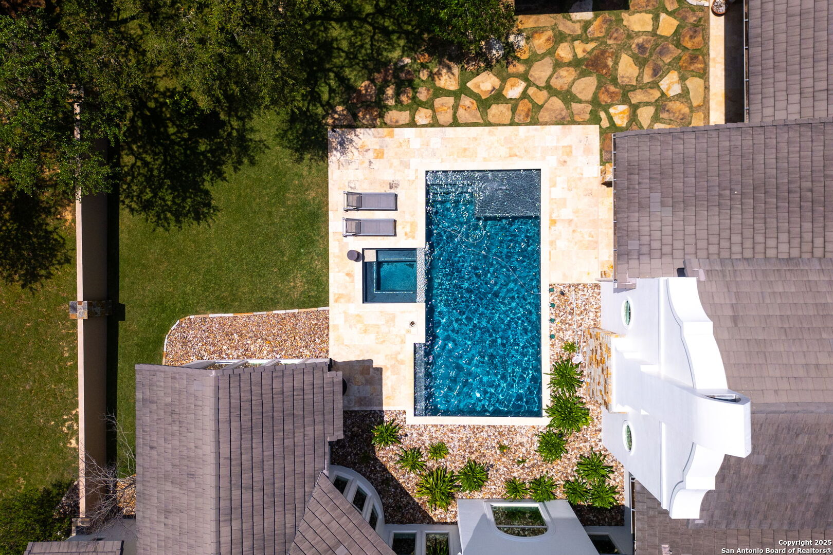 25508 Creekside Cove