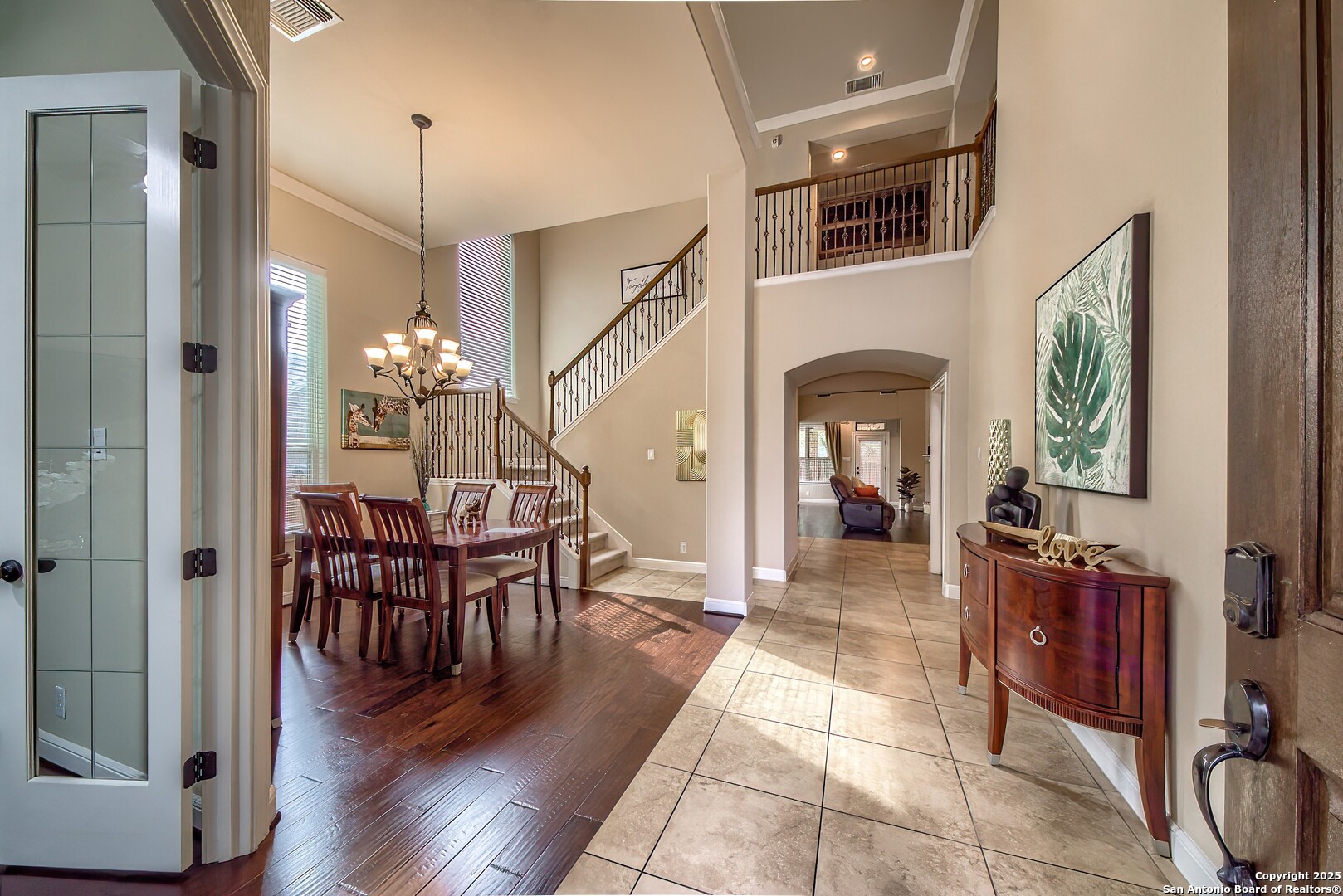 3811 Mira Mesa