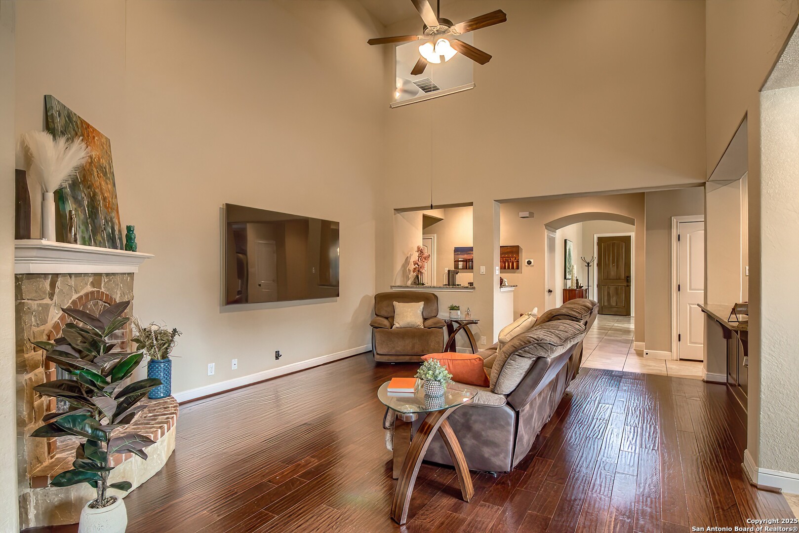 3811 Mira Mesa