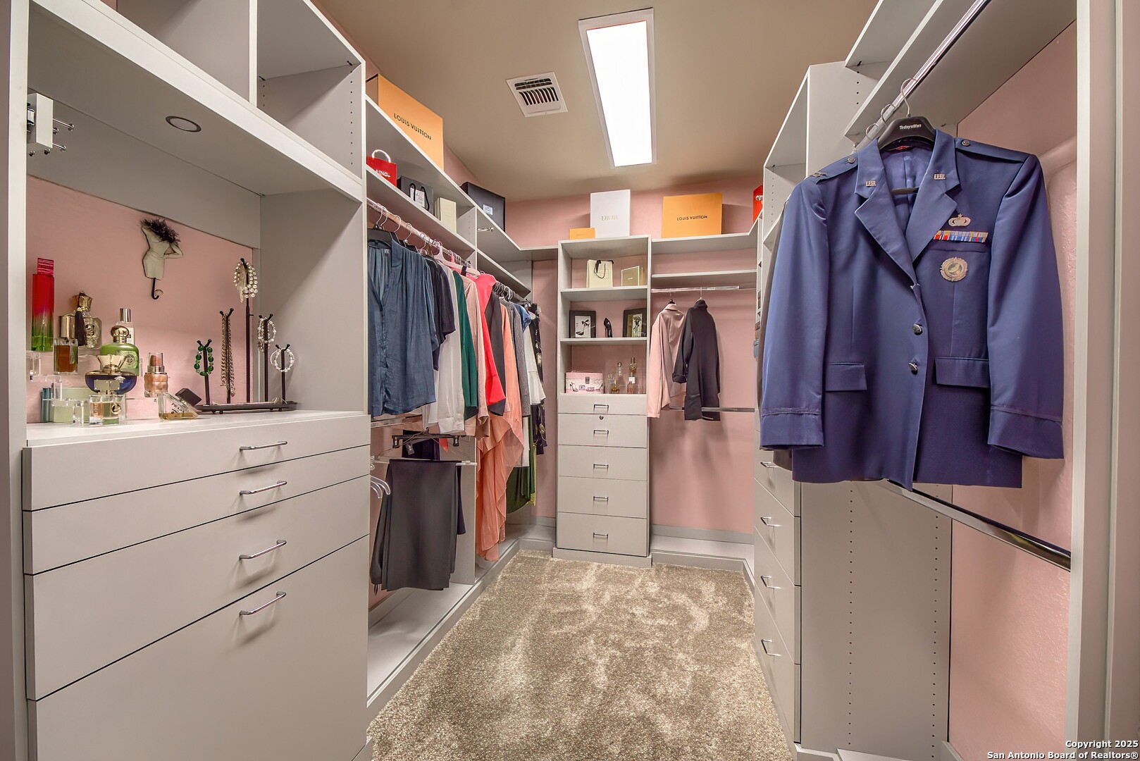3811 Mira Mesa