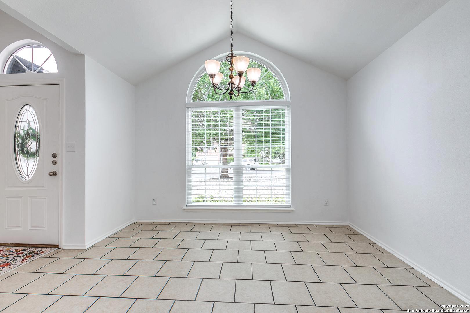 7311 Huntwood