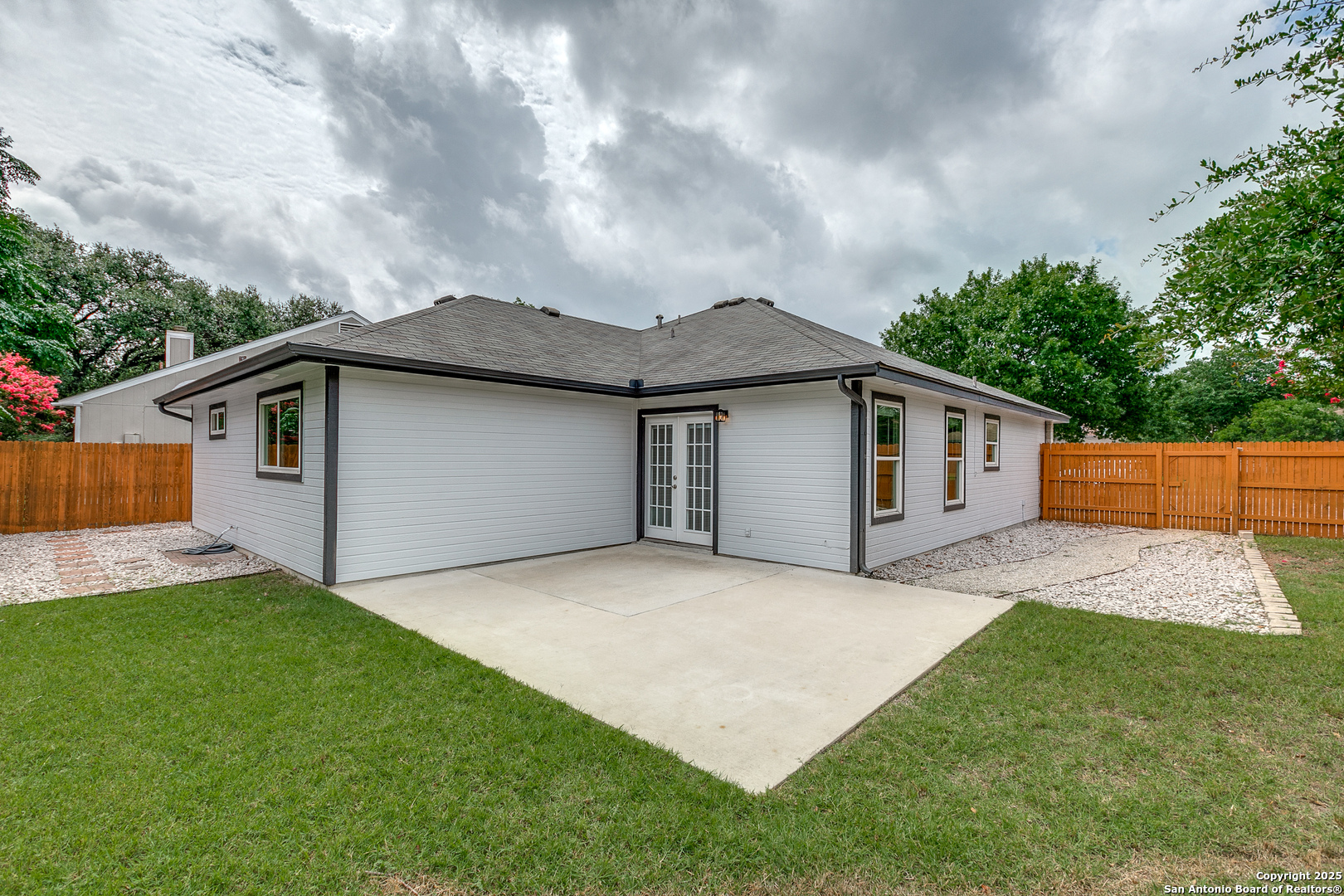 7311 Huntwood