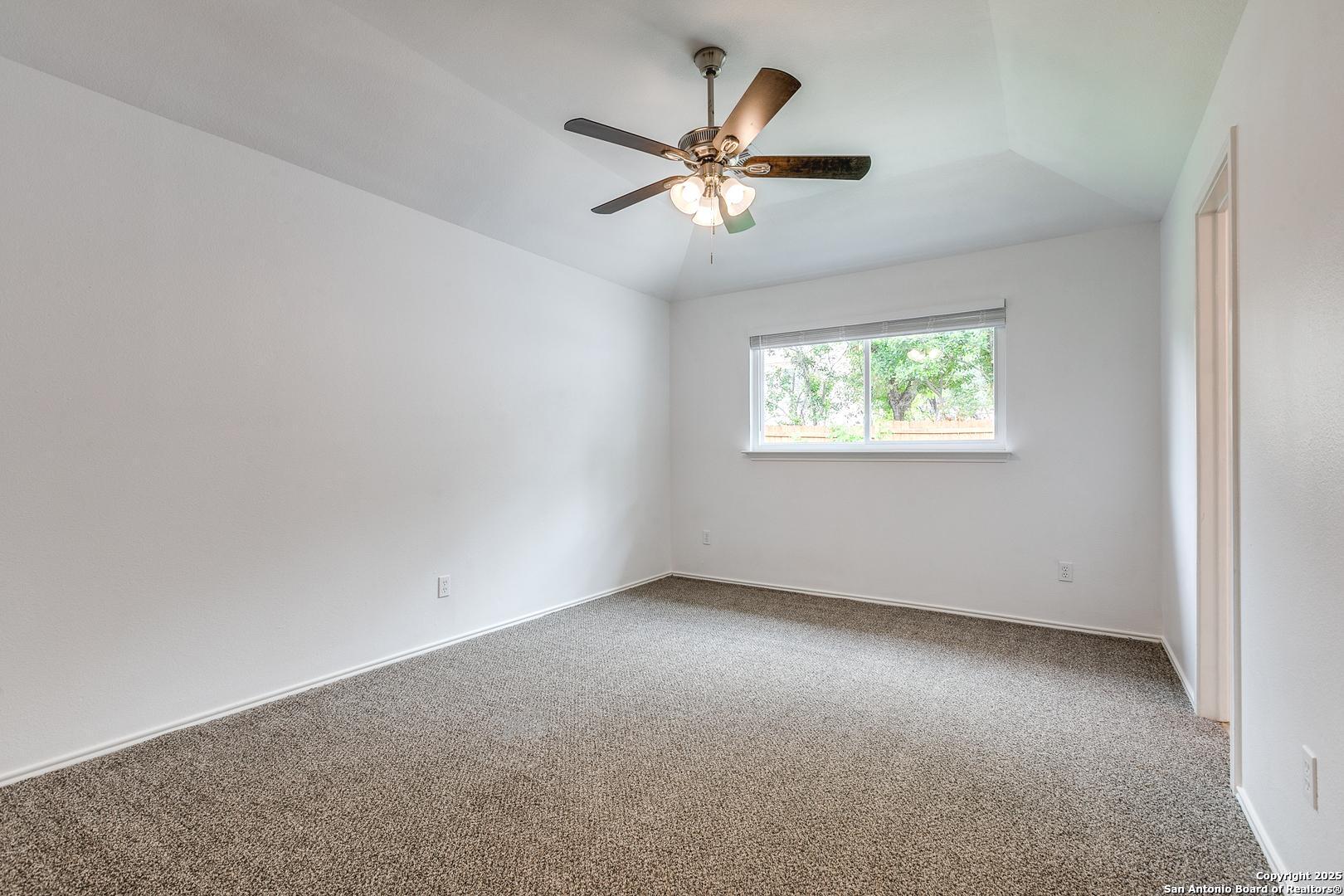 7311 Huntwood