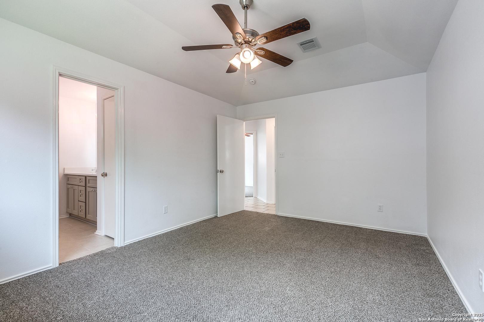 7311 Huntwood