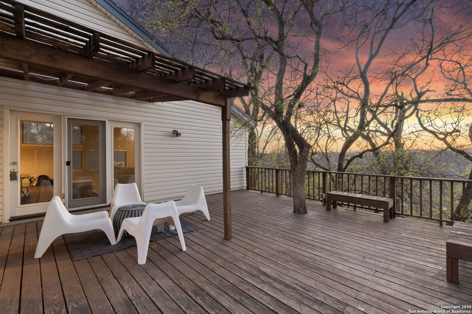 805 Summerwood