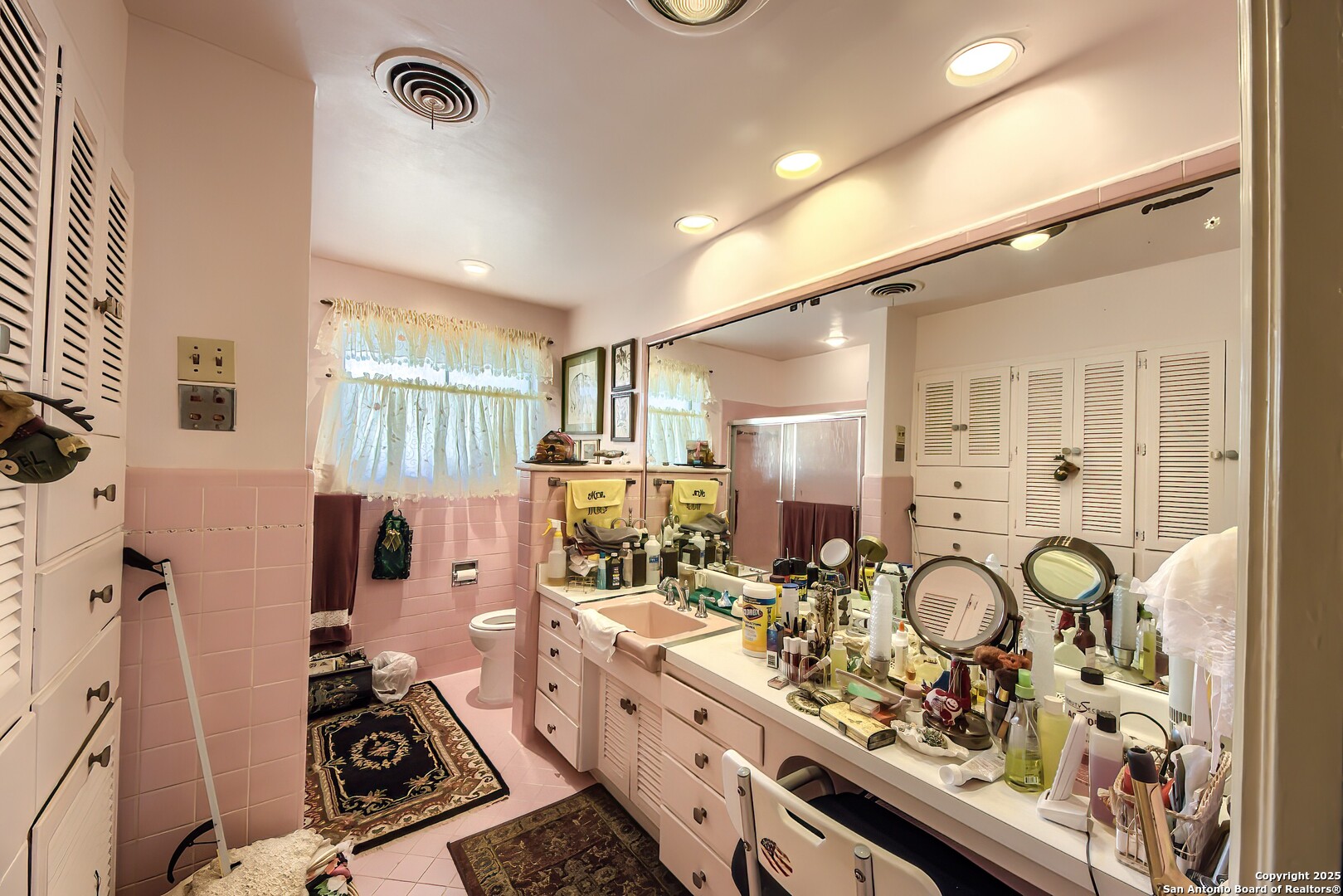 1315 Lockhill Selma