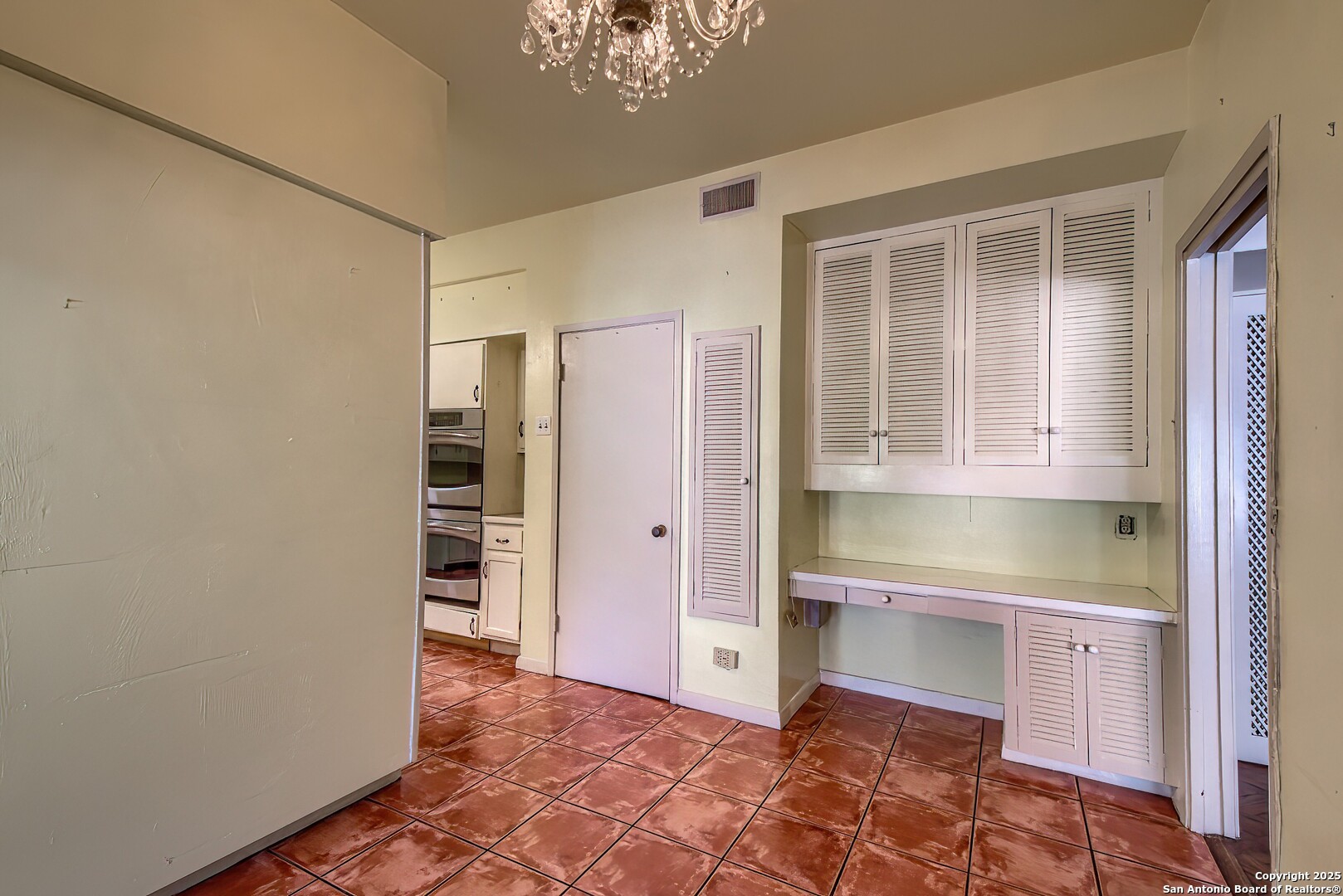 1315 Lockhill Selma