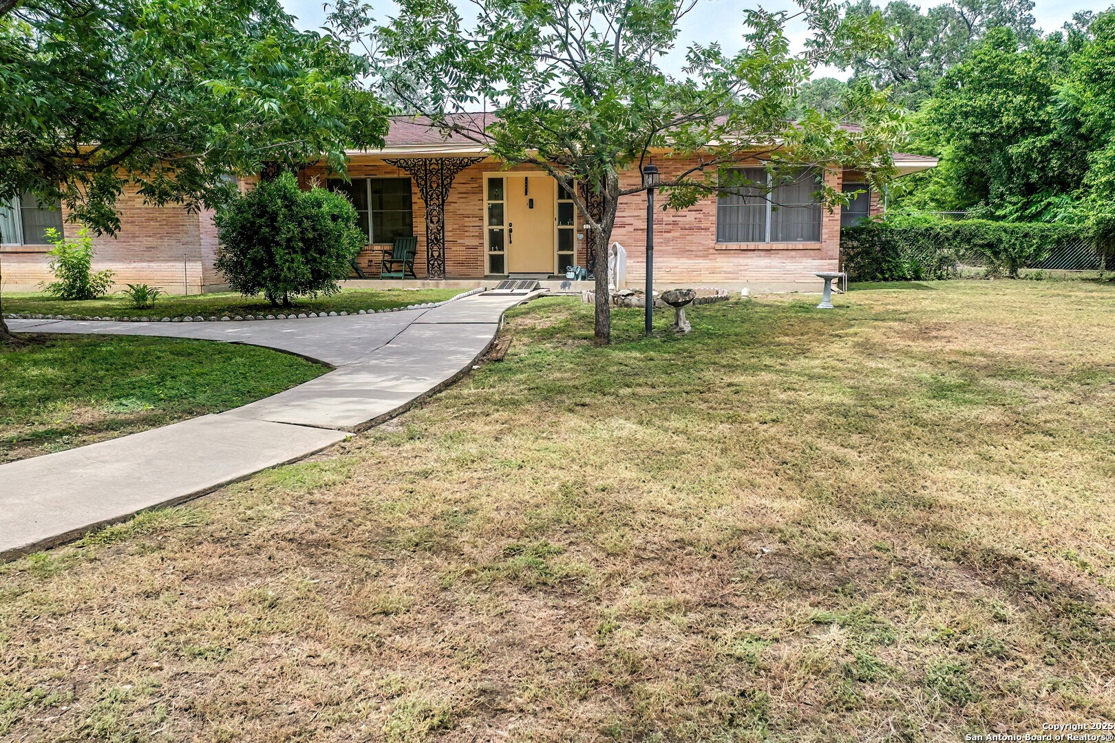 1315 Lockhill Selma