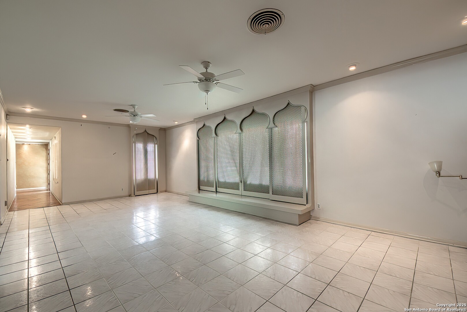 1315 Lockhill Selma
