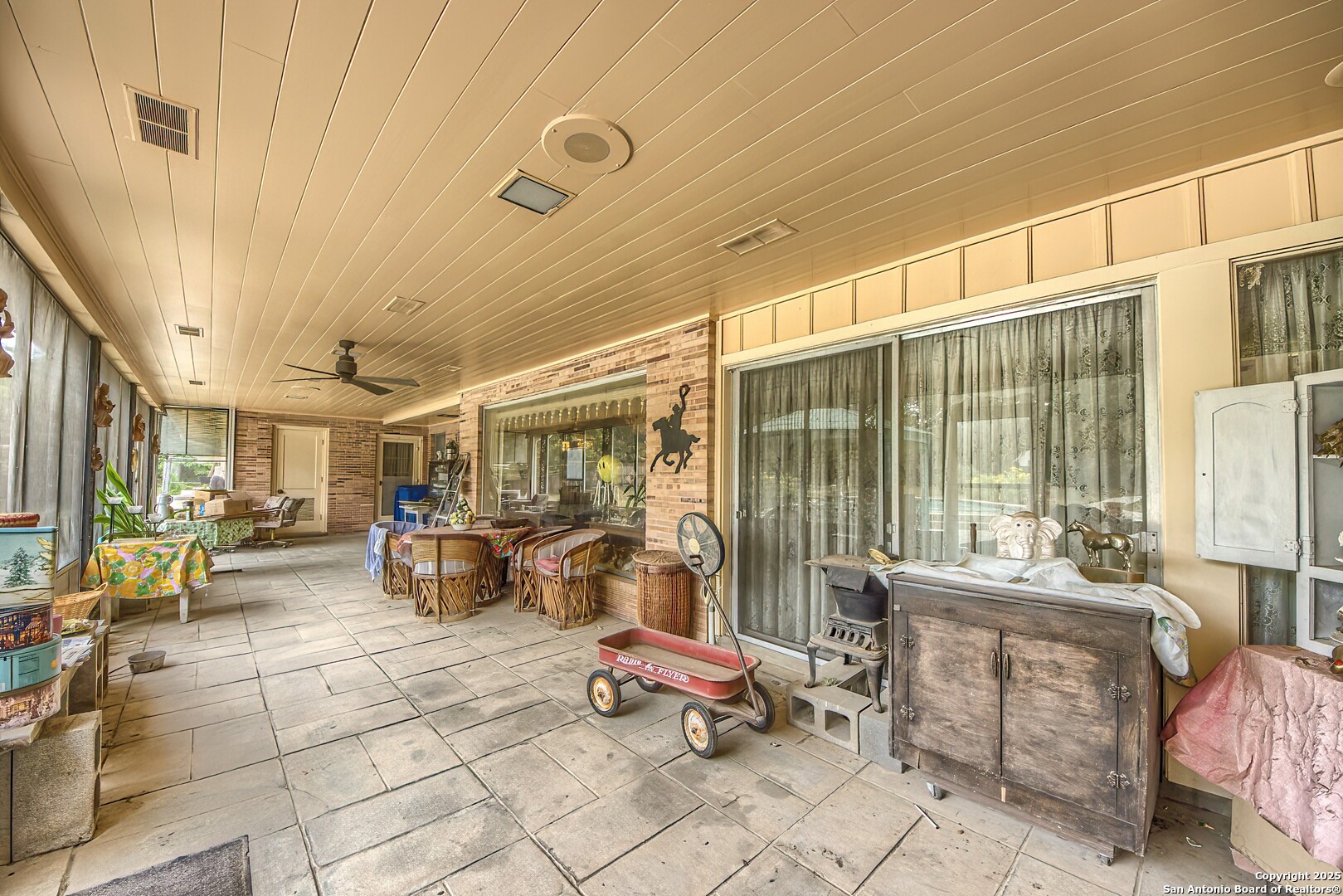 1315 Lockhill Selma