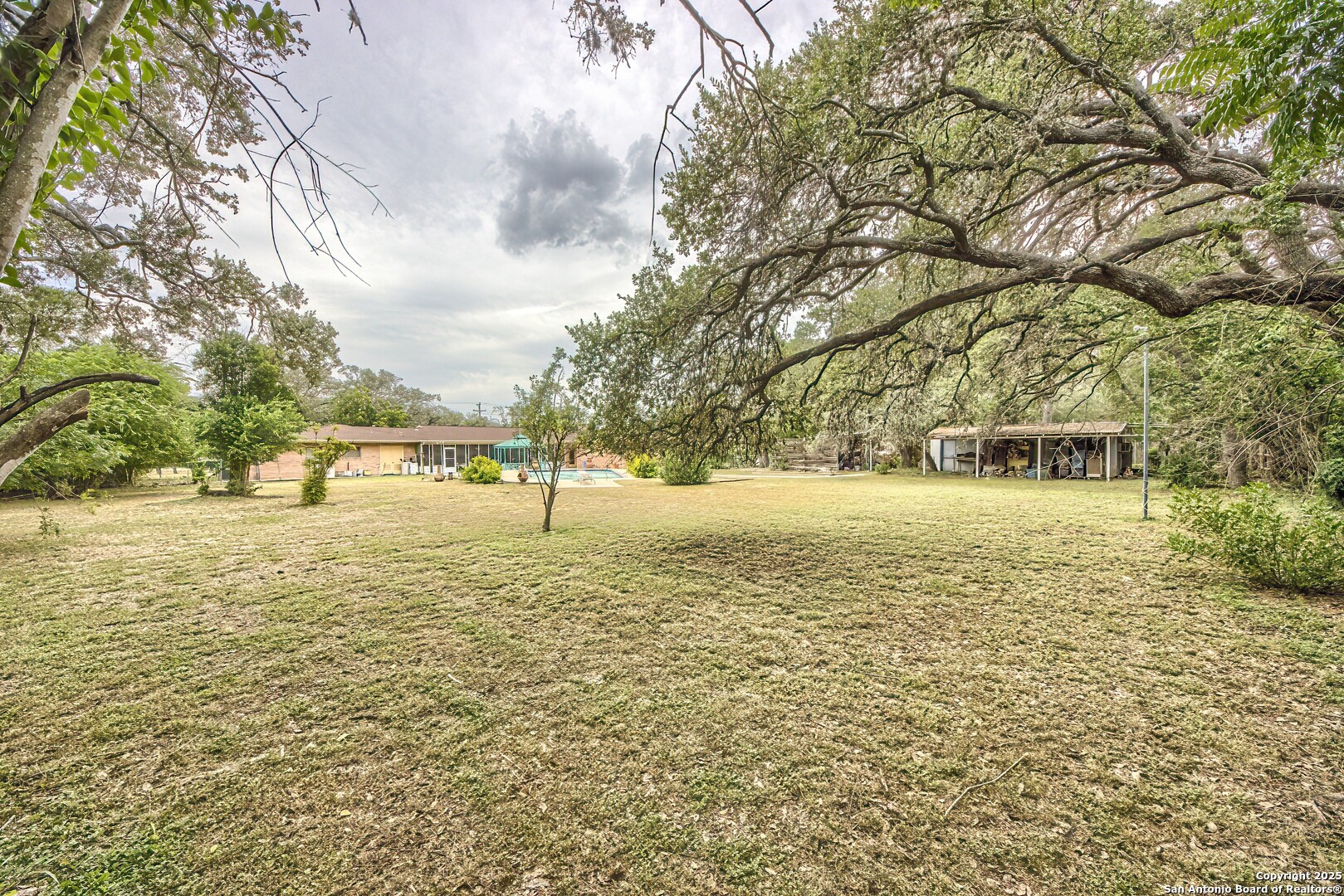 1315 Lockhill Selma