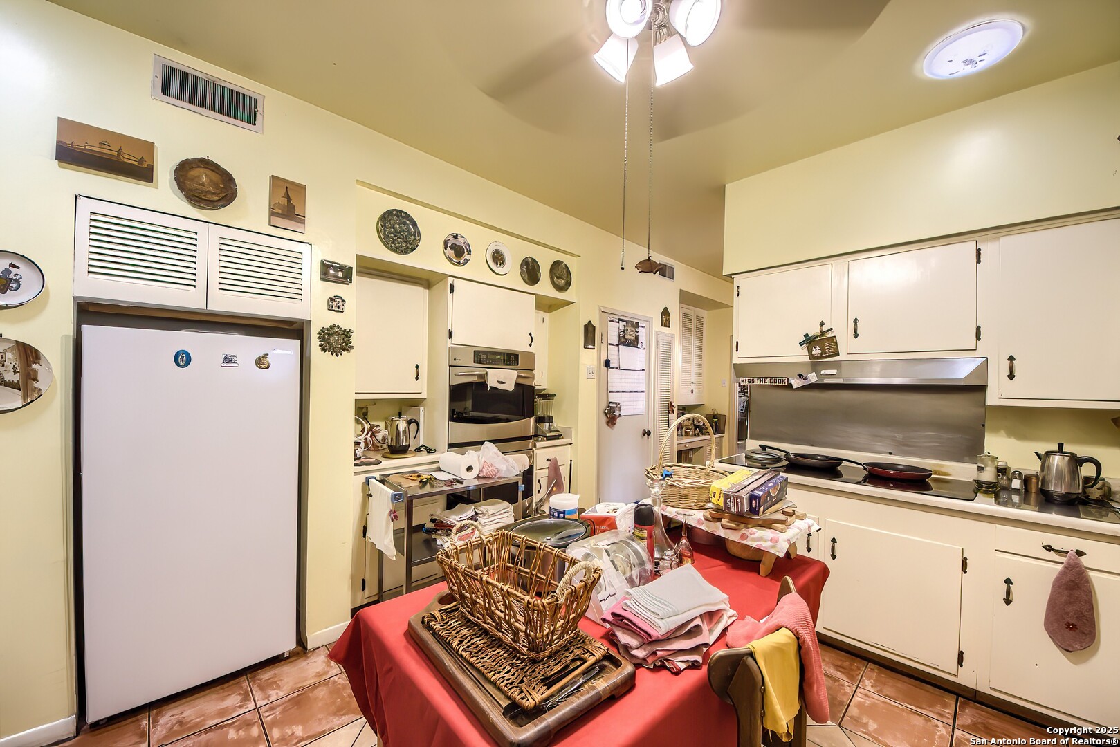 1315 Lockhill Selma