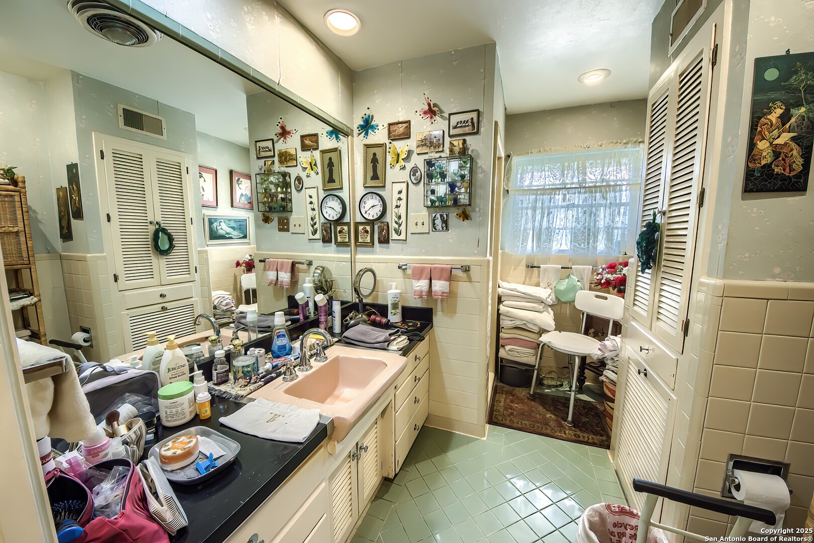 1315 Lockhill Selma