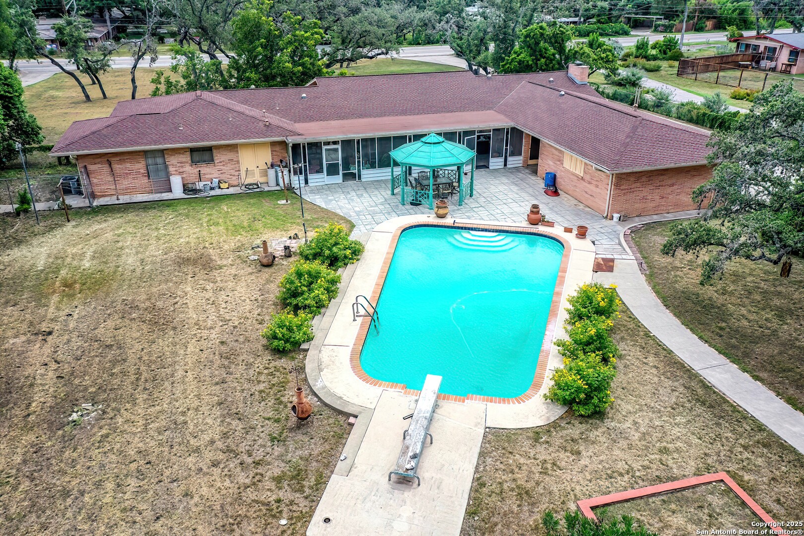 1315 Lockhill Selma