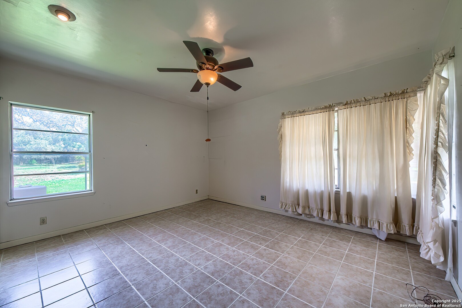 1315 Lockhill Selma