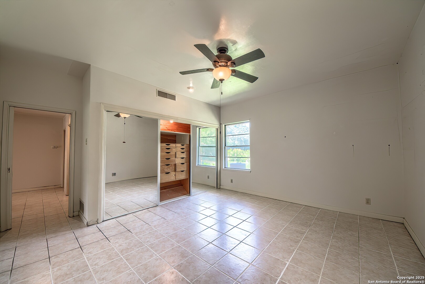 1315 Lockhill Selma