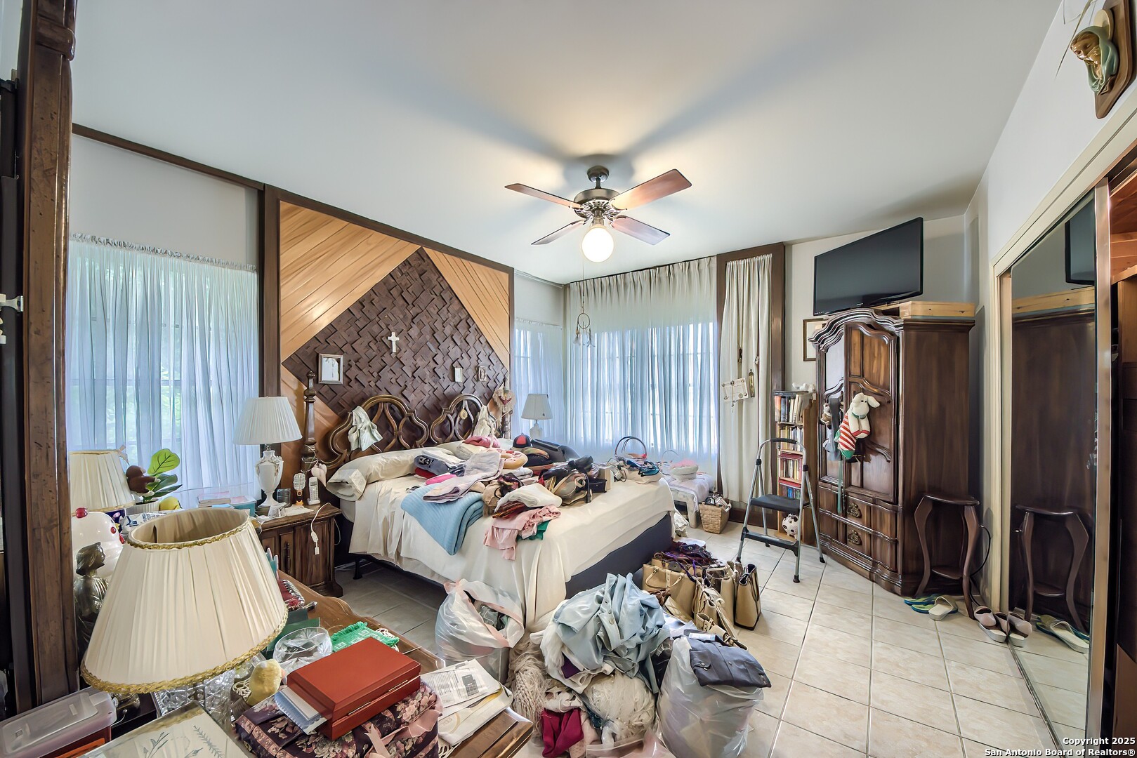 1315 Lockhill Selma