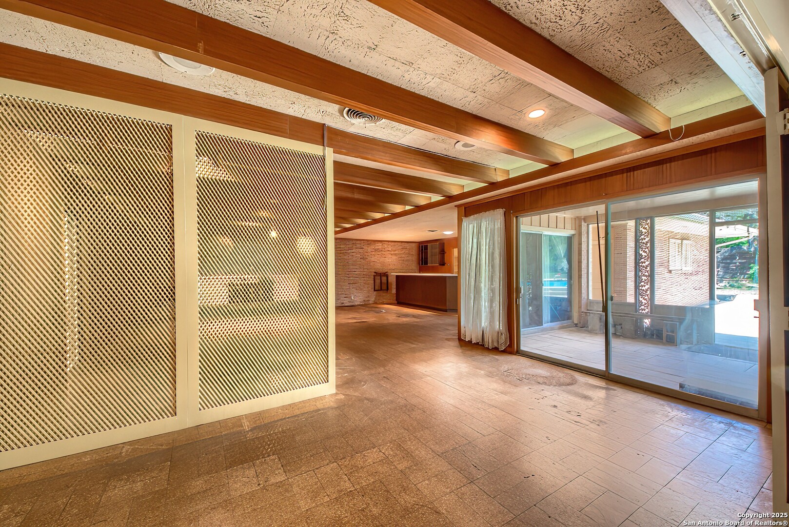 1315 Lockhill Selma