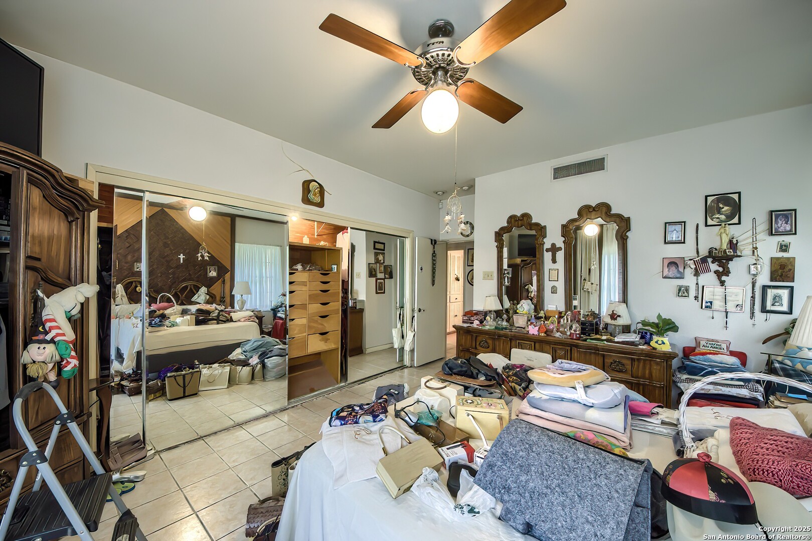 1315 Lockhill Selma