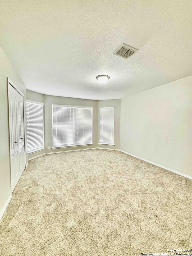27046 Trinity Heights