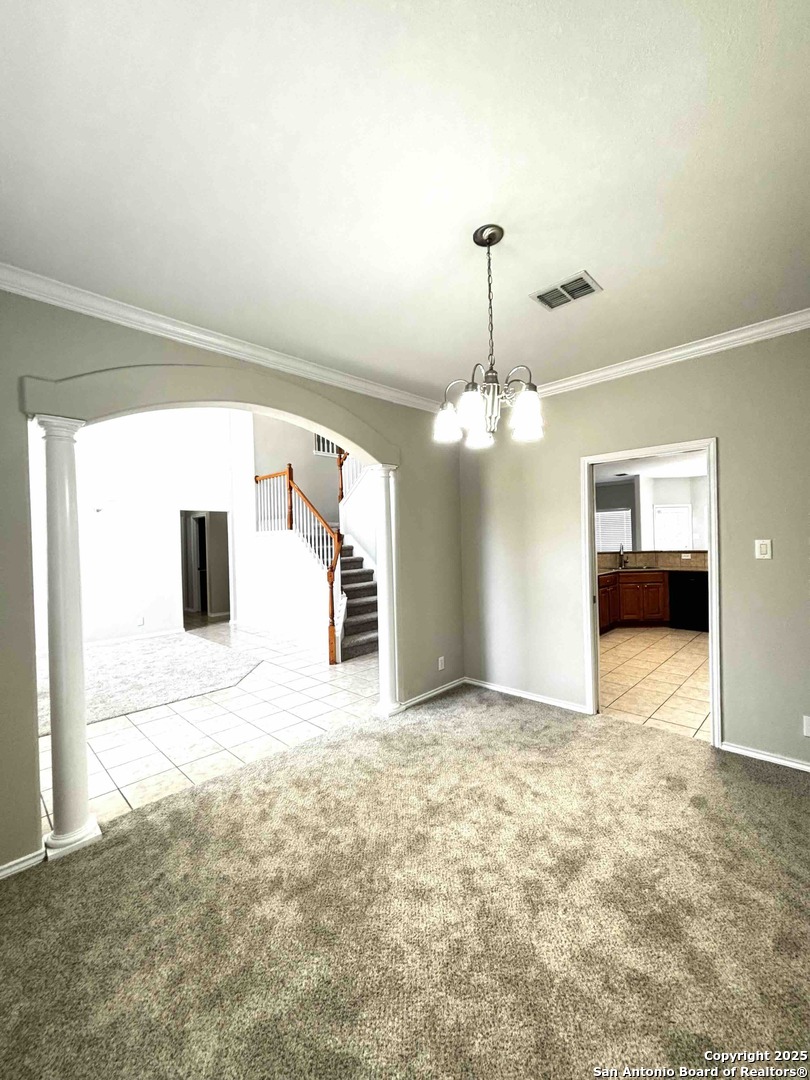 27046 Trinity Heights