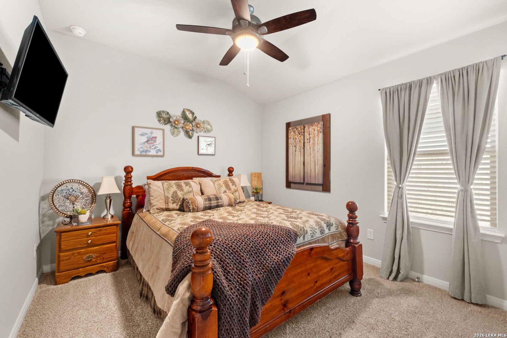 1226 Lennea Garden