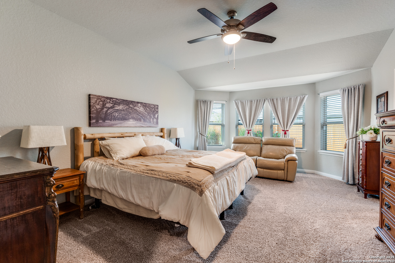 1226 Lennea Garden