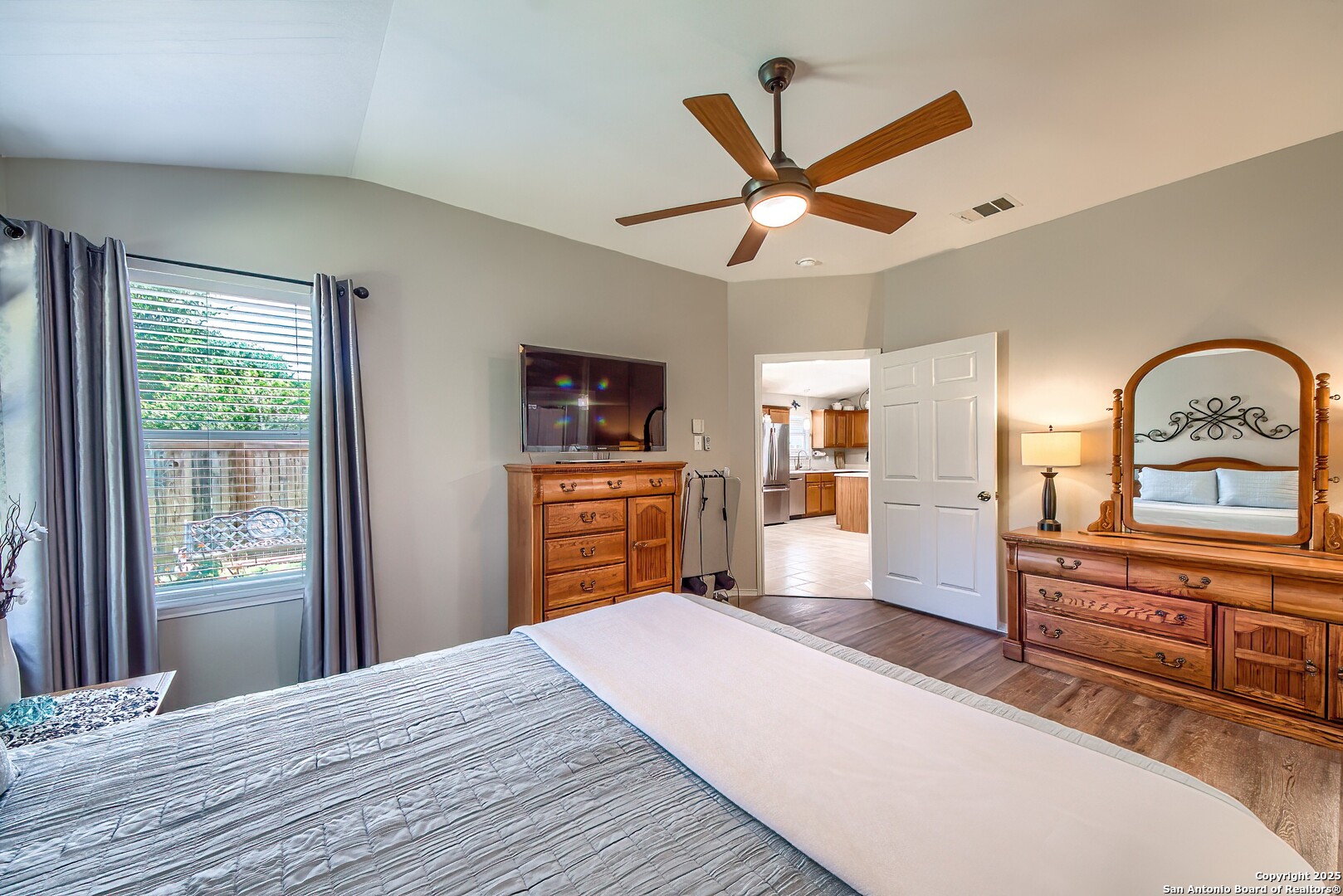 9811 Sandlet Trail