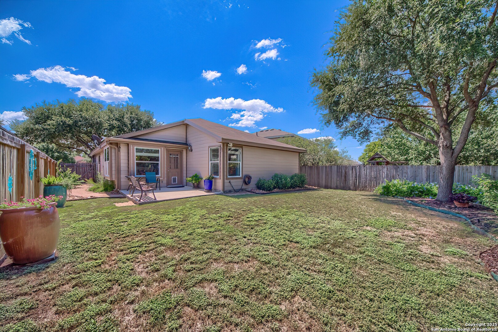 9811 Sandlet Trail